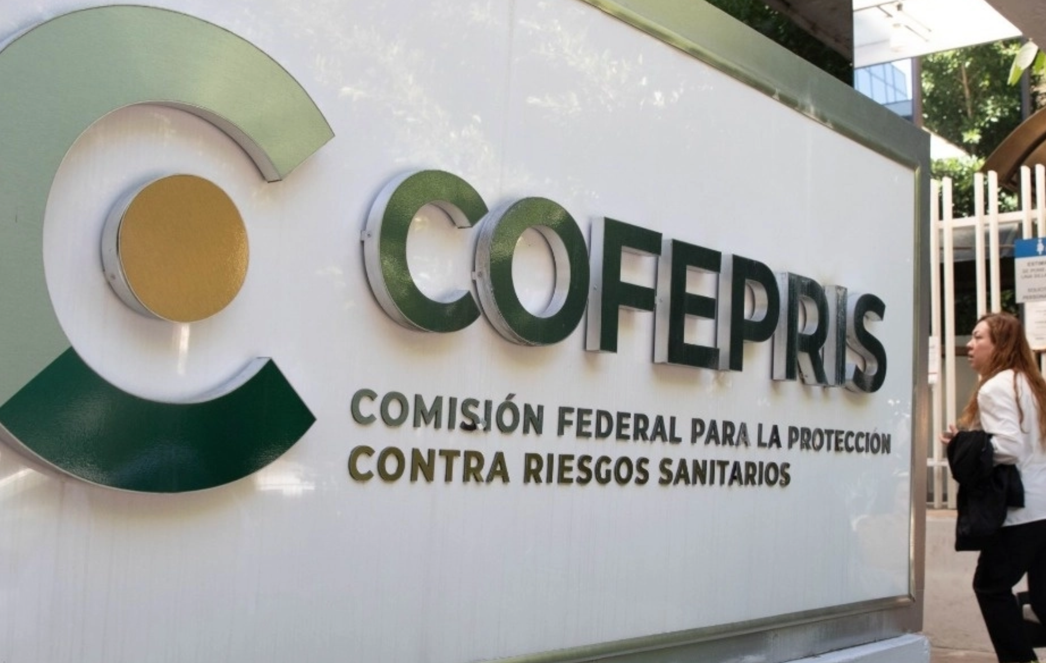 Suspende Cofepris a empresa por brote de Klebsiella oxytoca en Edomex